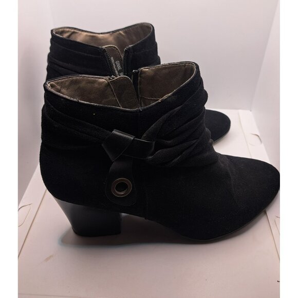 Andrew Geller Ginne Black Solid Suede Ankle Booties Side Zip Womens Size 9 M - Picture 4 of 10